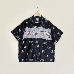 Barefoot Attitude Pirate Skull & Crossbones Print Button Down Shirt Men’s Large